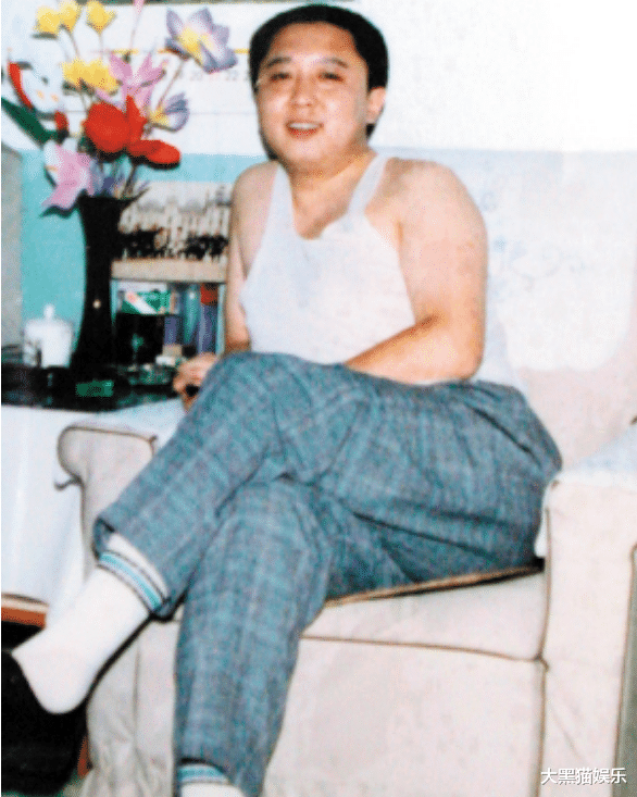 于谦|于谦：马场拆迁获赔4亿，拒绝德云社股份，娶小10岁美娇妻