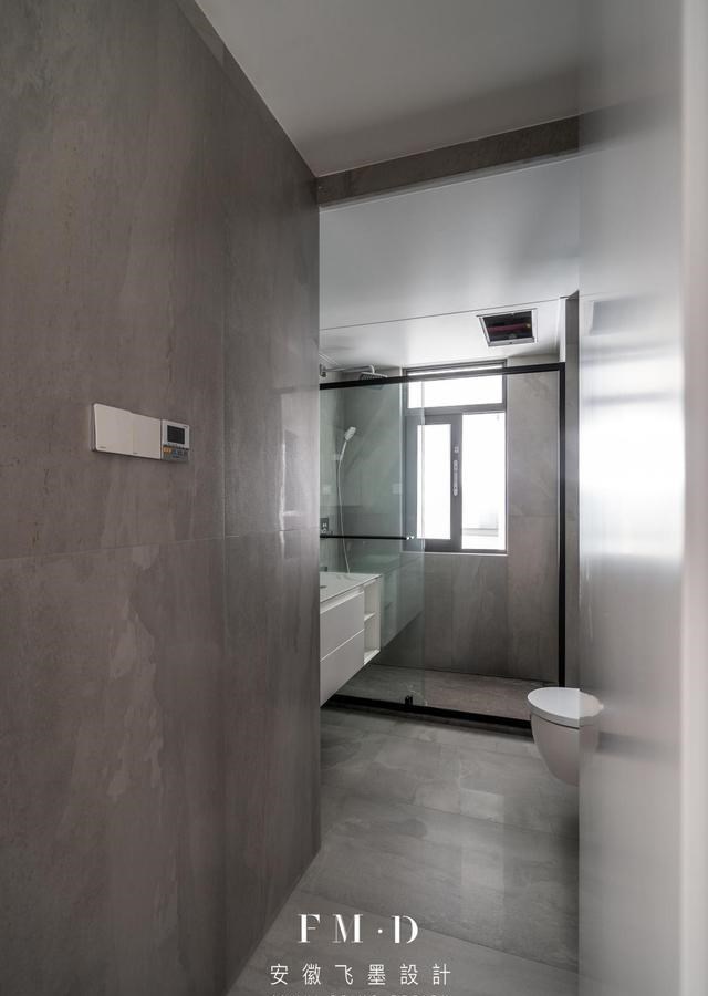 |260㎡大平层的“真爱”设计，背景墙设隐形门藏卫生间，不破坏美感