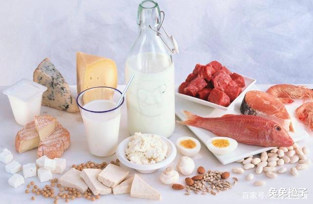 王小蒙|哪个血型的人最容易减肥，A型别吃肉，O型少吃蔬菜，自查一下，你适合什么运动？