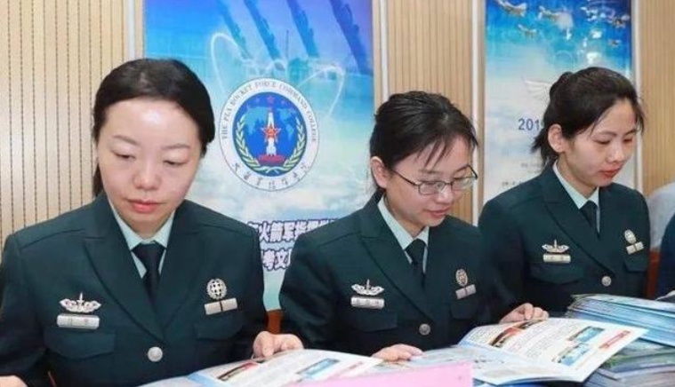 文职|月薪9000起的军队文职，即将招聘，这几个专业的同学有福了