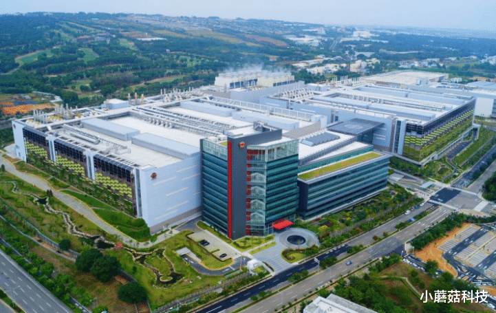 芯片|美国最大芯片巨头，关闭700亿中国工厂撤离，全球排名被中企取代