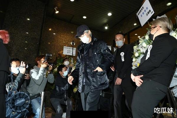 张子健|吴孟达骨灰安置马来西亚！家人将其座右铭送给粉丝，网友：一路走好