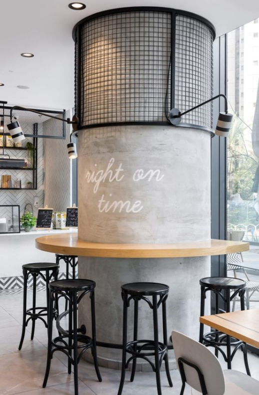 如果条件不允许就别硬挤餐桌,这样设计省地又实用,舒适性照样不差!