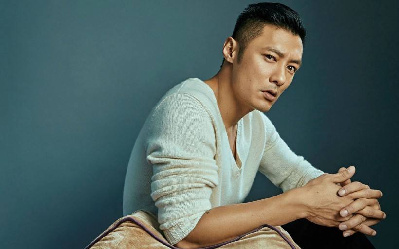 余文乐|绿大暗利用颜色小花？爱鞋男孩立直男人设？余文乐首谈古董表流拍