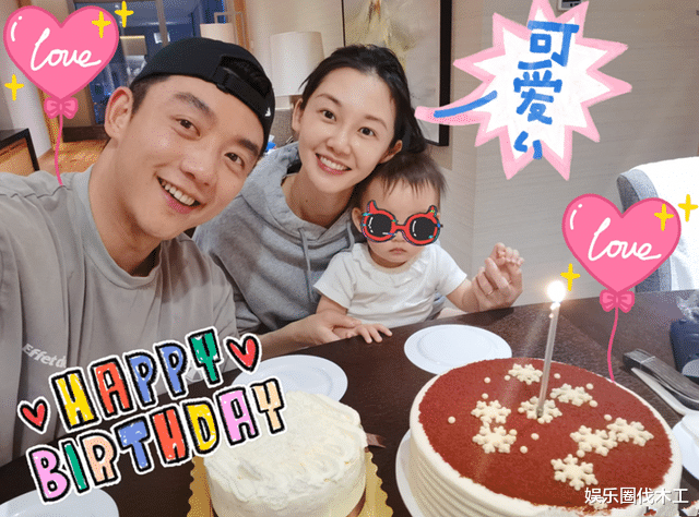 郑恺|郑恺给老婆庆祝33岁生日，却意外被婚戒抢镜，网友：真省钱