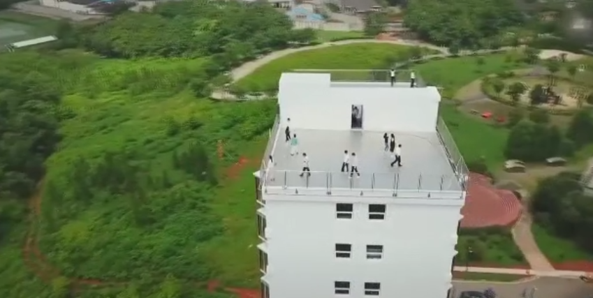 |一天时间拔地而起的11层住宅楼,让你体验中国速度!