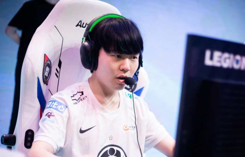 rookie|为什么与IG谈不拢？夏季赛数据对比，Rookie不如小草包