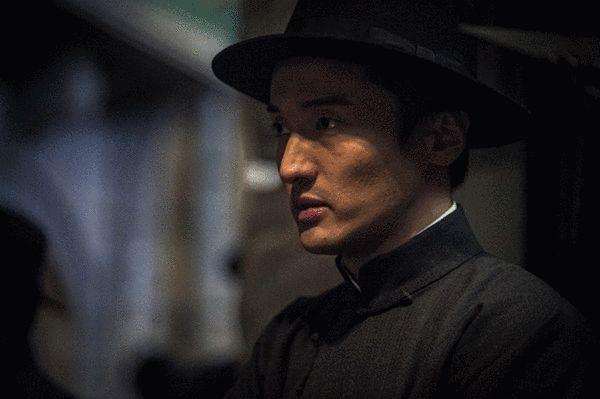 王传君|从2年10部到3年1部，“吃饭砸锅”，和群星唱反调的王传君后悔吗