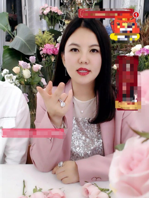 李湘|素质低下，说谎成精？“贵妇”李湘为何活成所有人都讨厌的样子