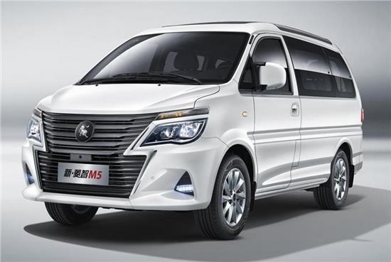 风行菱智 买MPV还只知道东风风行M5菱智？这台车用新技术碾压它