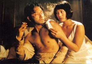 霍思燕|张国荣拿掉叼在宁静嘴角的烟，要两人一起戒烟，曾做饭哄她开心