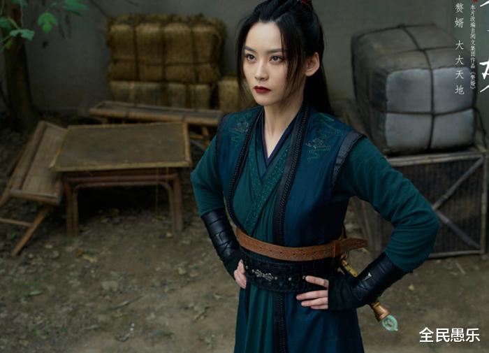 尚语贤|《唐探3》里的浓妆少女，到《赘婿》里却成侠女，生活照也太美了