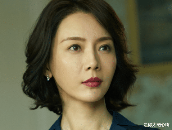 陈数|年级越大越有韵味,陈数的美经得起时间考验,一颦一笑都太迷人