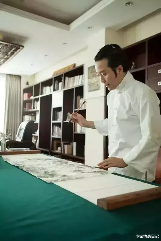 李玉刚|44岁的李玉刚，让人心疼！