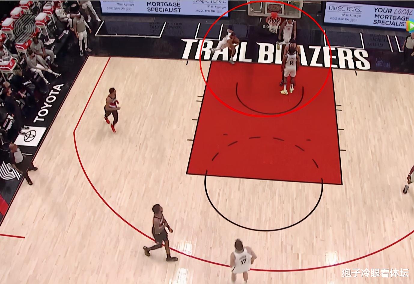 詹姆斯·哈登|挑衅!坎特面对面怒喷哈登 大胡子毫不示弱 队友瞬间冲过来果然管用