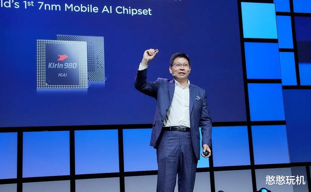 苹果|苹果CEO库克在接受媒体采访: 竞争对手只有三星、华为、LG和谷歌