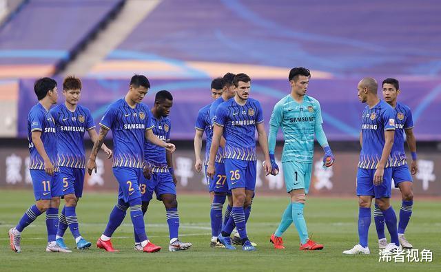 江蘇蘇寧|凌晨3點！江蘇蘇寧做出爭議決定：中國足球遭重創，球迷罵聲一片