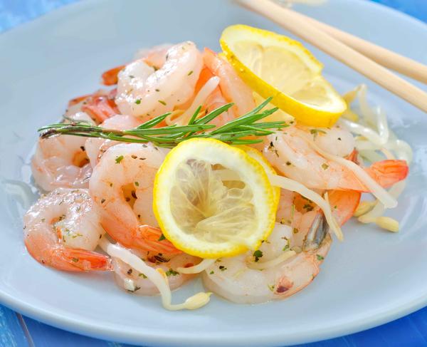 甲状腺疾病|甲状腺不好,3种食物尽量少碰,别给甲状腺“添麻烦”