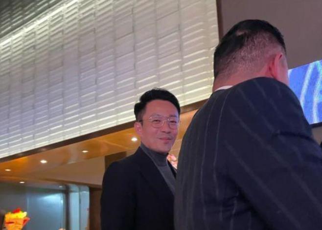 汪小菲|有种“被封印”叫汪小菲，结婚11年都扶不起，离婚立刻就支棱起来了