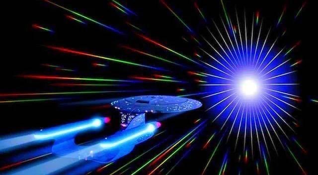 纽约时代广场 宇宙中到底存不存在高级文明？如果有的话，能高级到什么程度？