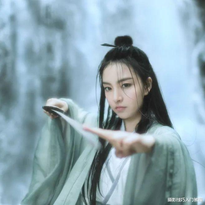 拍照技巧：古风人像怎么拍才能更有风韵？