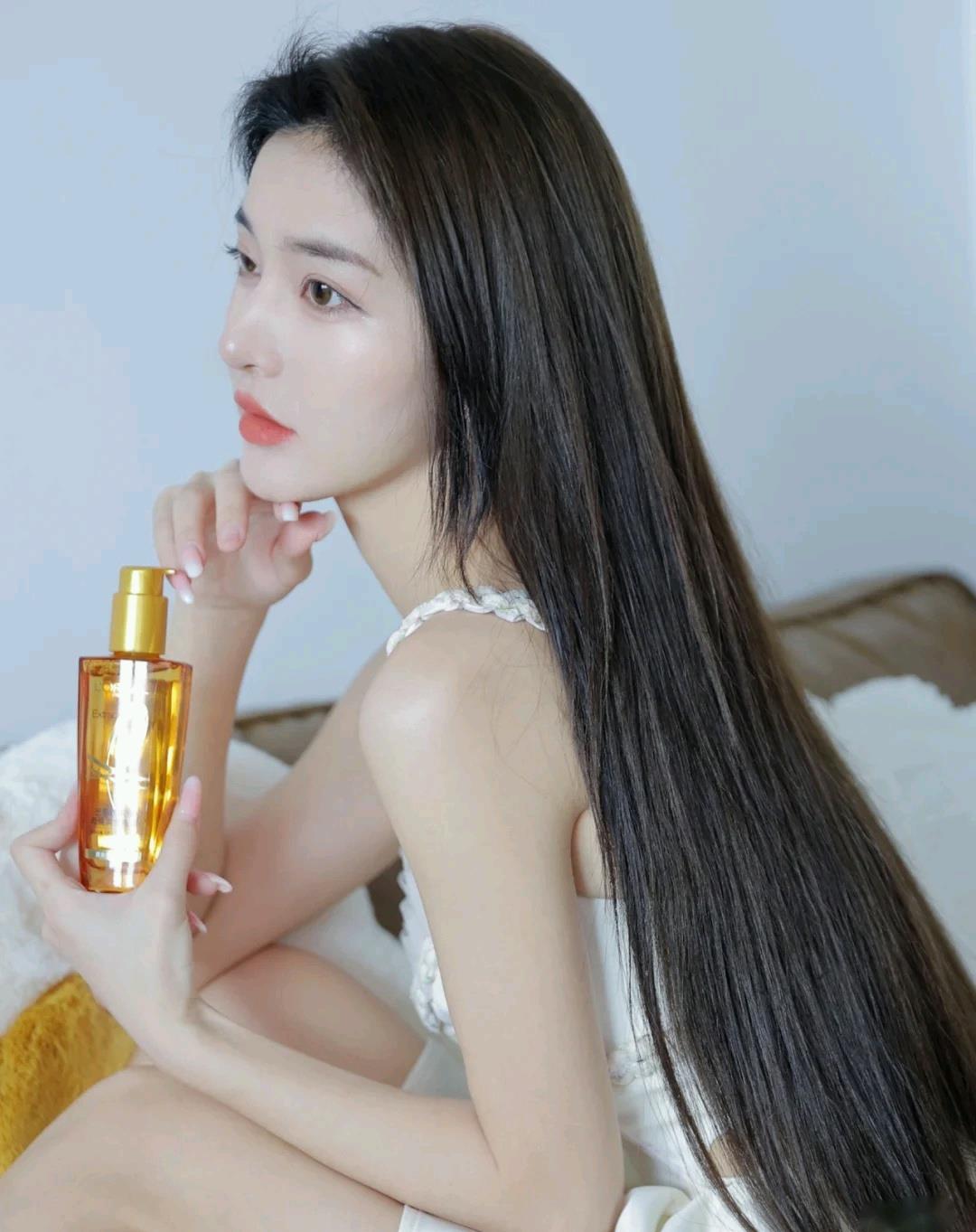 雌激素 分享几款公认好用的护发精油，卡诗、欧莱雅都不错，且初性价比高