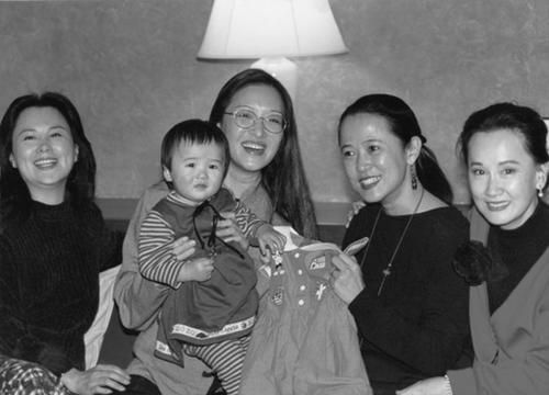 张真|拥有不输林青霞的美貌，却因便秘被李敖嫌弃，美女不能接地气？