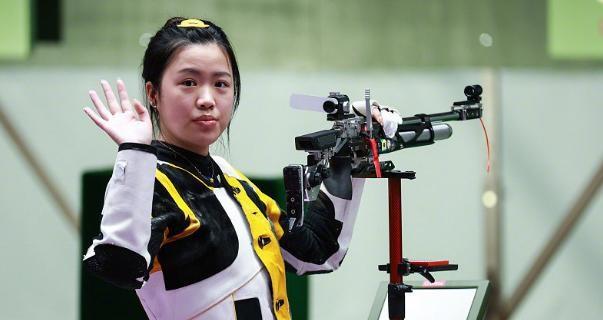 DrLion狮博士|金牌得主的法宝，侯智慧保温杯、风油精火了，詹姆斯维金斯都说好