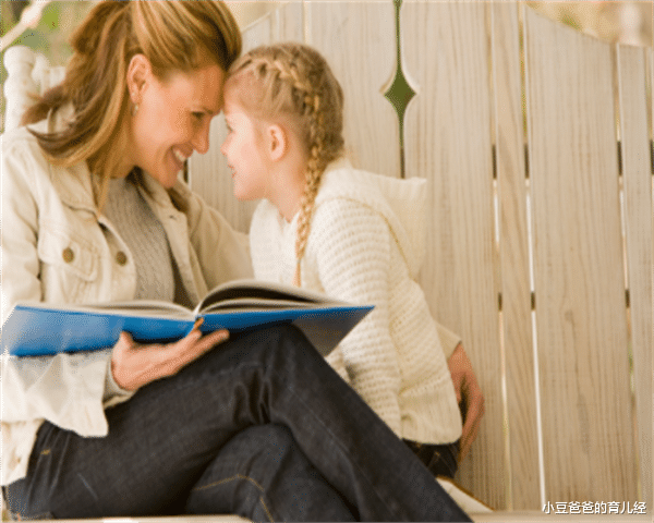 小豆爸爸的育儿经|北大教授吐槽视频火了：直言女儿是“学渣”，网友调侃道：亲生的