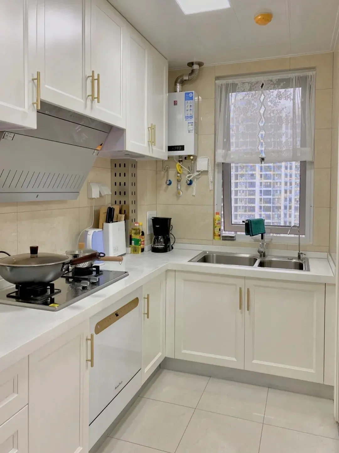 装冷色调?暖色调?看完这几套实景图再决定!