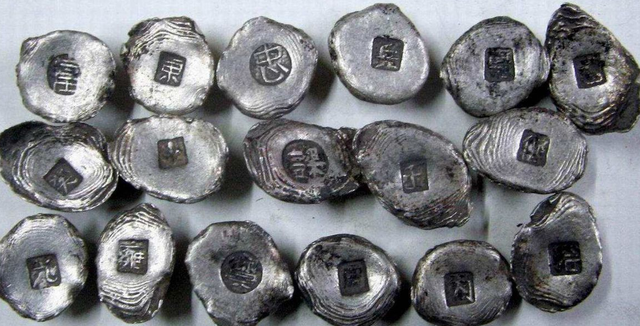 古代是怎么用银子交易的?银子没有面额,在交易时怎么“找零”?