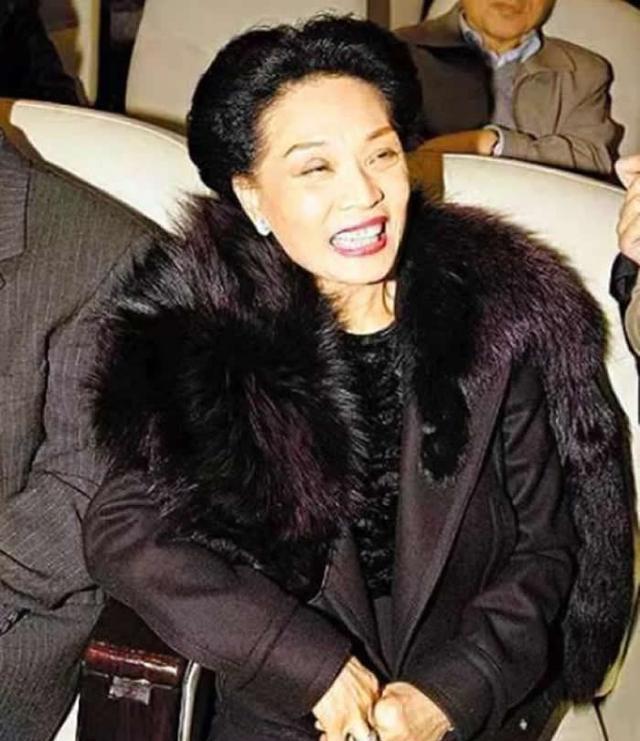 林建岳|97岁的余宝珠:二房上位击败正妻,坐拥数百亿财富,怎么做到的?