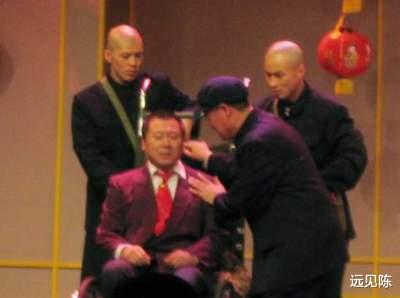 春晚|赵本山比你想的“老狐狸”,早一步从春晚开溜,这是对晚节的警觉