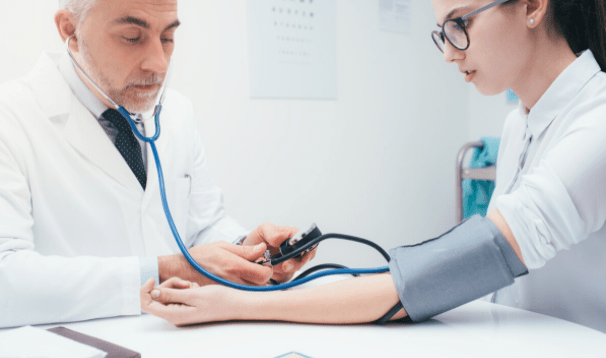 饮食|肌酐升高后饮食有哪些忌口？记住4点原则，照着吃对肾更好