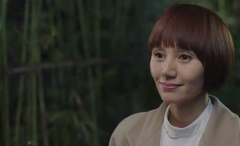 唐晶|三刷《我的前半生》“罗子君背叛唐晶”才发现：这两个女人，太傻