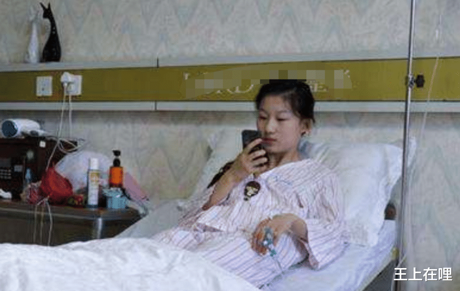 整容|19岁的她花费100万整容成刘亦菲，名字也改了，今23岁现状太扎心