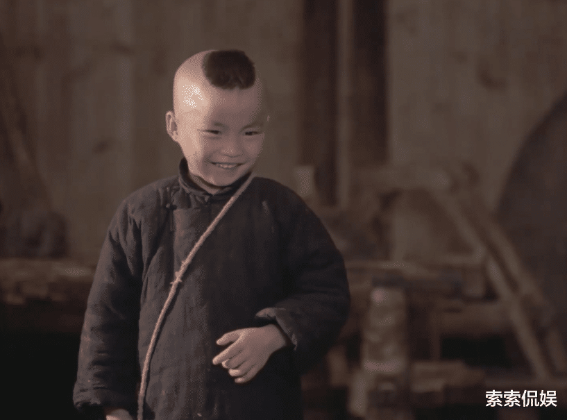 张艺谋|国内禁映国外却拿奖无数，国人难以启齿的事，都被张艺谋拍出来了