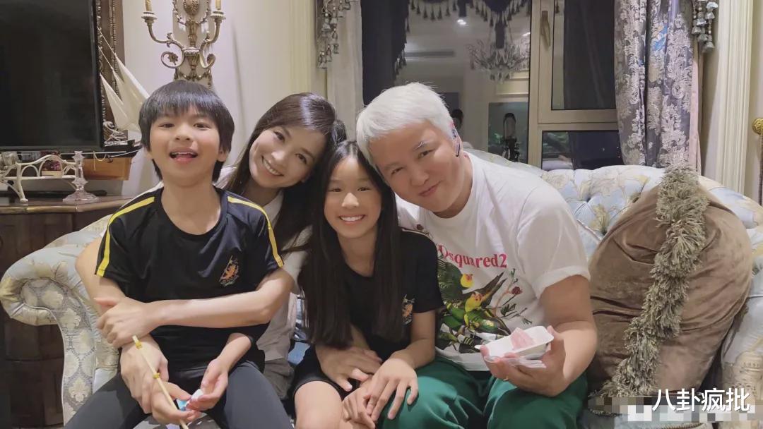 张庭|张庭借人洗白？赵丽颖代言微商？蔡徐坤靠拢主流？张艺兴藏新人？