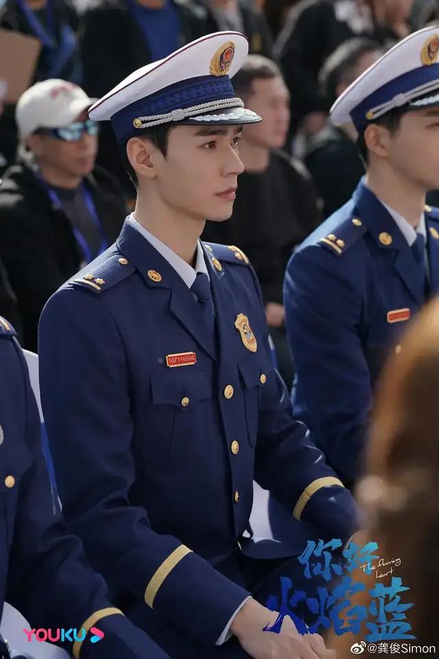  冲着龚俊去的，却被他们圈粉了