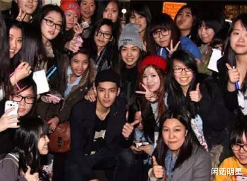 吴亦凡|吴亦凡的粉丝，有多疯狂？不仅要劫狱，还在警局门前聚众闹事！