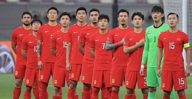 颜家欣说情感|国足惨败日本!李铁:中国队教练就是要中国人当,只有国人能做好