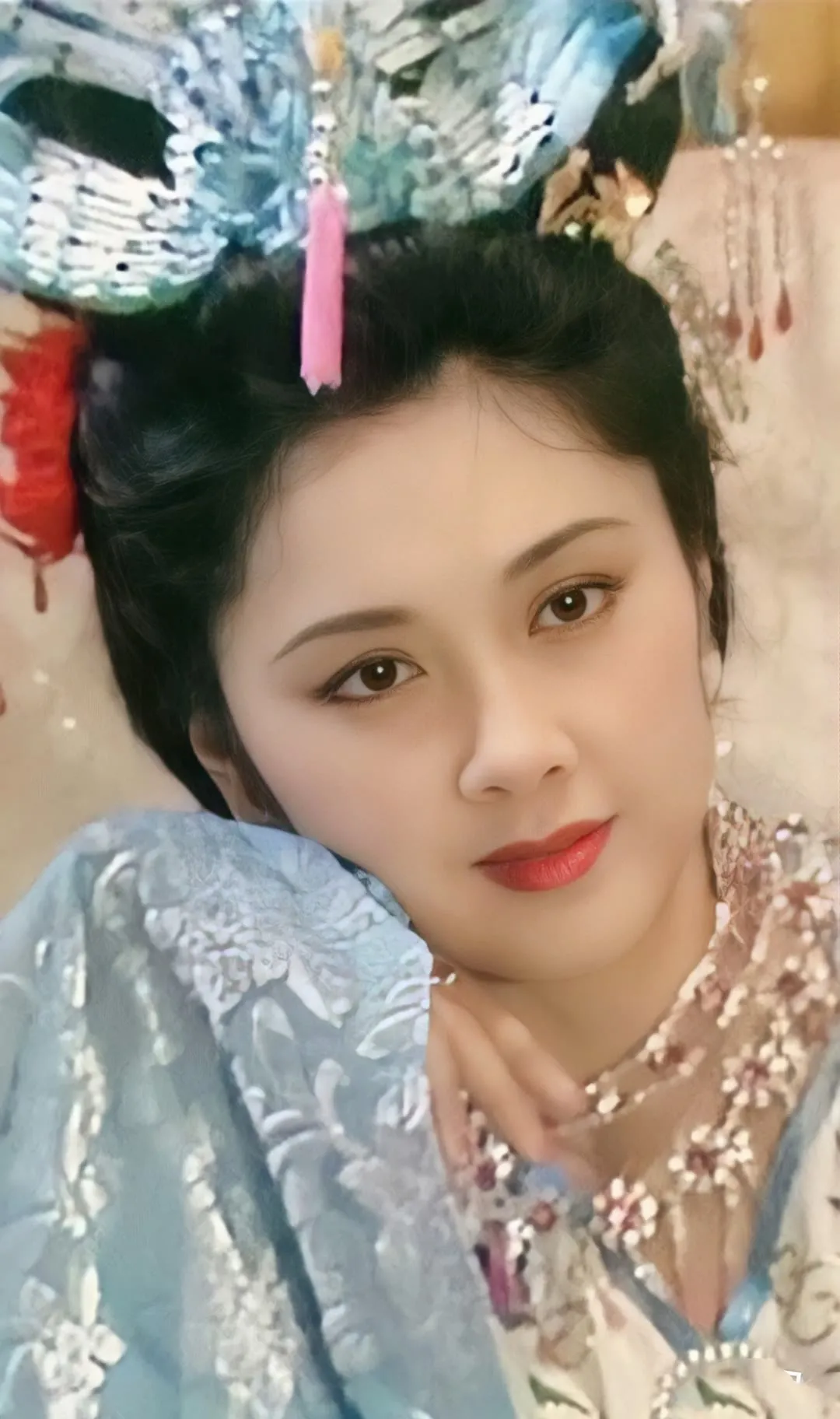 秦岚|深扒娱圈的大美人儿，你最吃谁的颜？