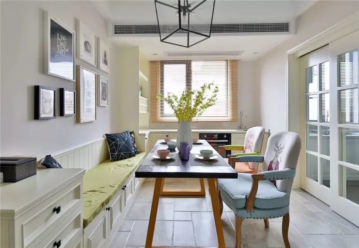 装修设计指南|110㎡美式两居，简约温馨的设计，清新淡雅！