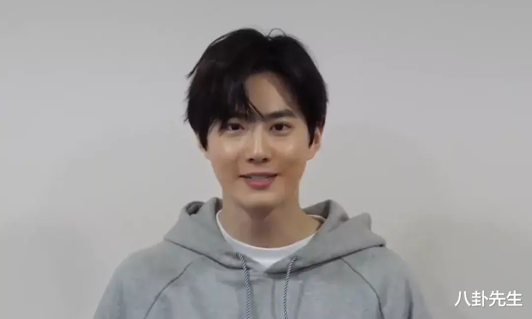 EXO|EXO出道9年中韩成员今昔对比：吴世勋轻微发福，鹿晗气质大变