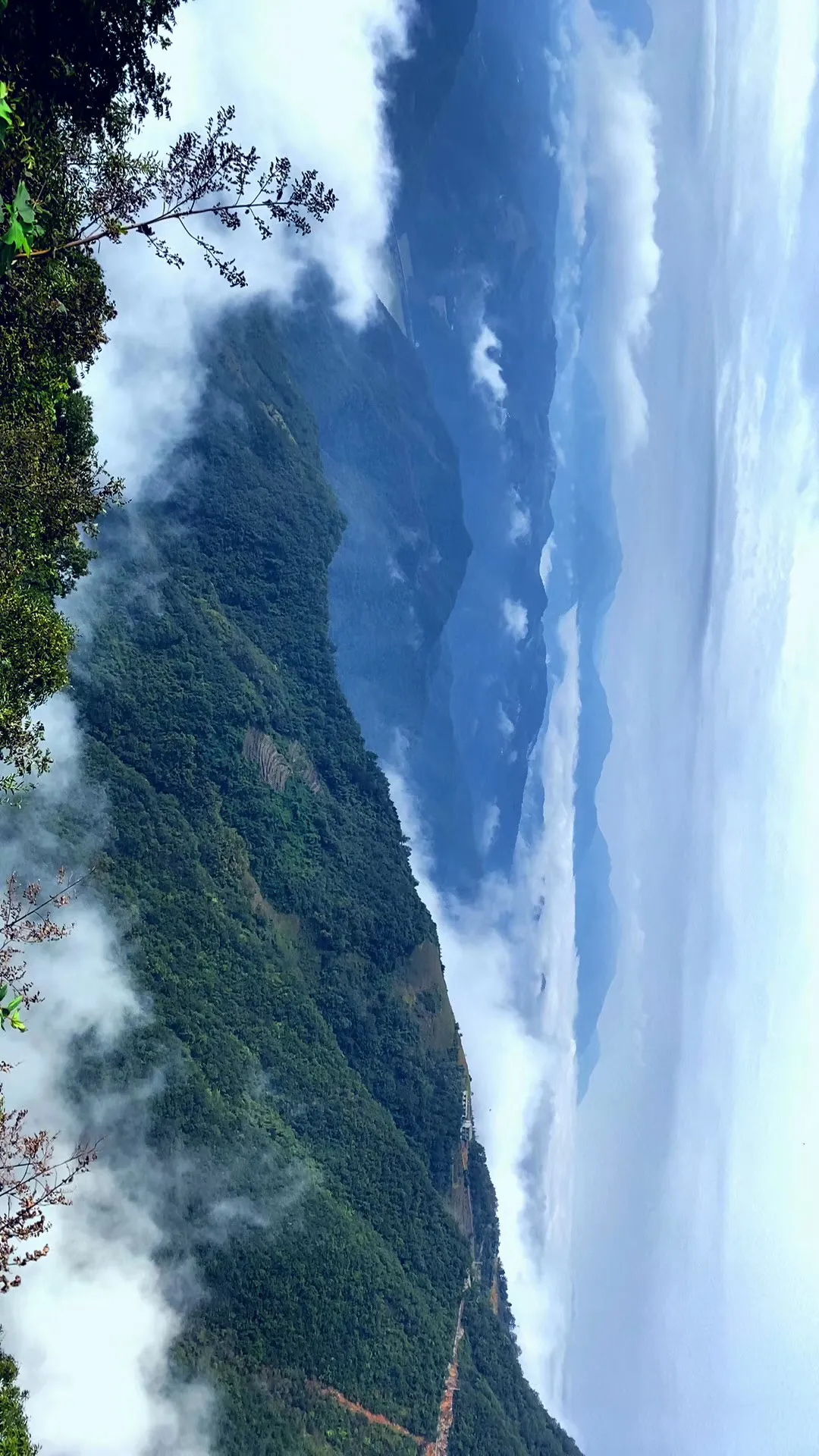 汉江 陕西一个十全十美的小城，山美水美惹人醉，这才是五一该去的地方