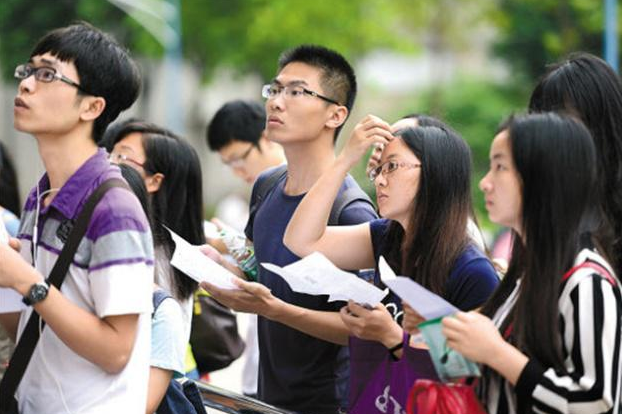 长裙|国内“过度饱和”的5个专业，不仅录取分数线高，就业也成难题