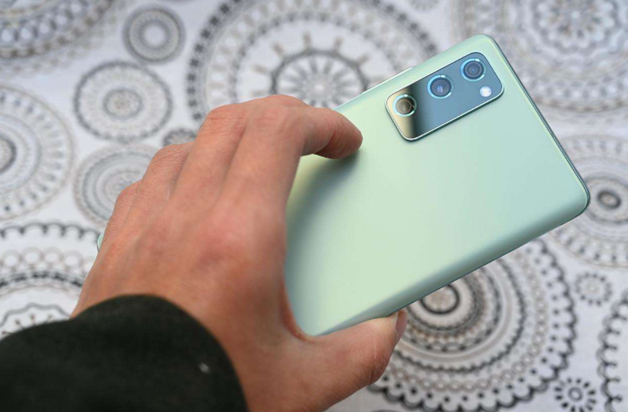 三星|120Hz+IP68防水，中端旗艦價格再次松動，到手價跌至2999元