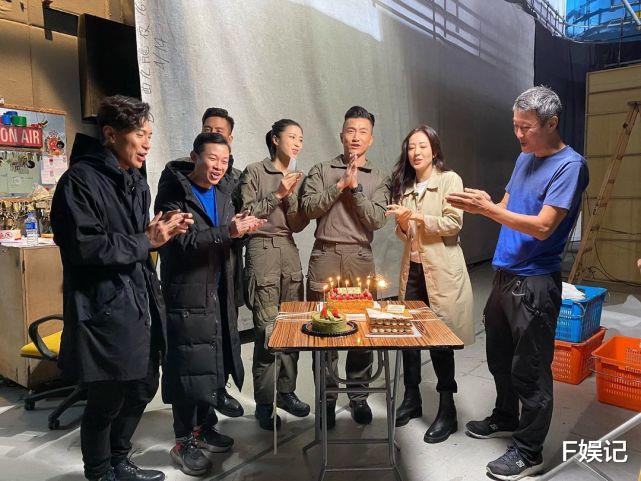 陈山聪|陈山聪不仅有家人为其庆生 新剧开拍马国明唐诗咏等也为其庆生