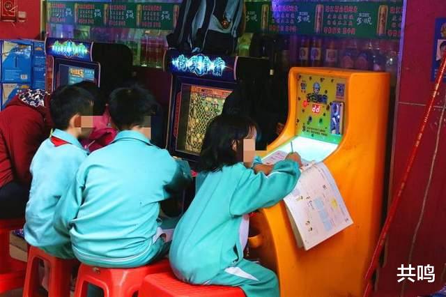 |谁发明的游戏？快点拿走