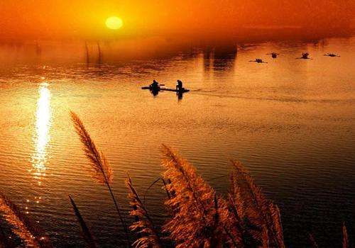 菜菜叶|为什么中国第一大淡水湖是鄱阳湖？兴凯湖为什么没有排名